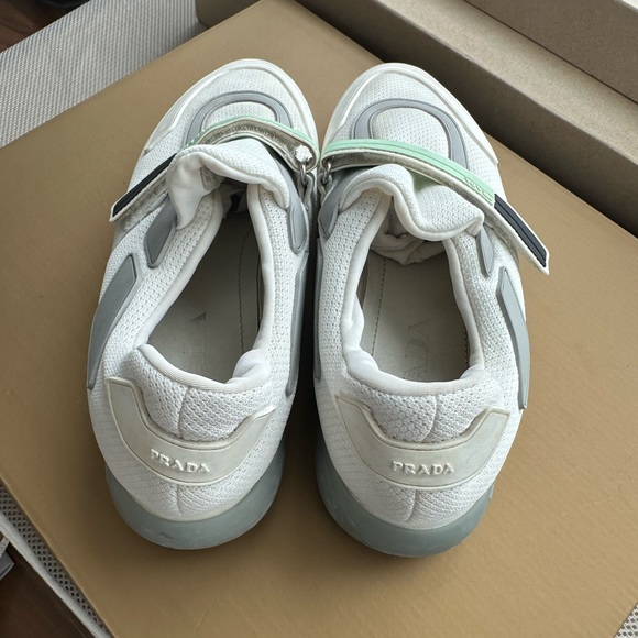 Prada women US size 8.5 Sneaker shoes - Picture 4 of 8